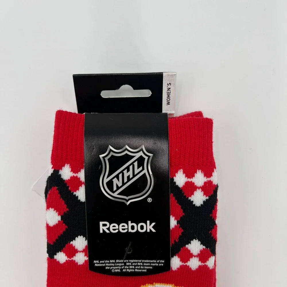 Reebok NHL‎ Calgary Flames Womens Knee High Socks 2 Pack Red Black OSFA